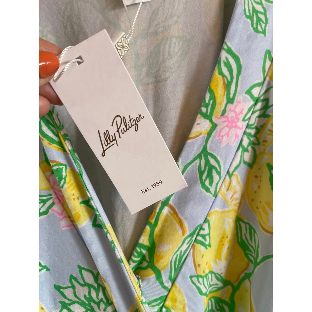 Lilly Pulitzer Sailynn Short Sleeve Romper in the Bluette Make Lemonade print XL - Picture 3 of 8